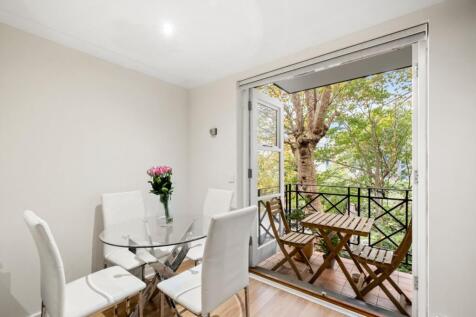 Brompton Park Crescent,
Fulham, SW6