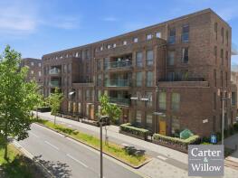 Flat 9, 27 Rhodes Mansions, Fielders Crescent, Barking IG11 0YG