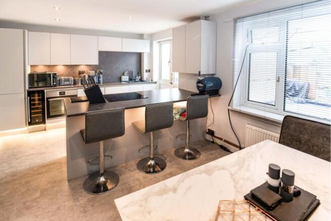 Kitchen/Dining Room