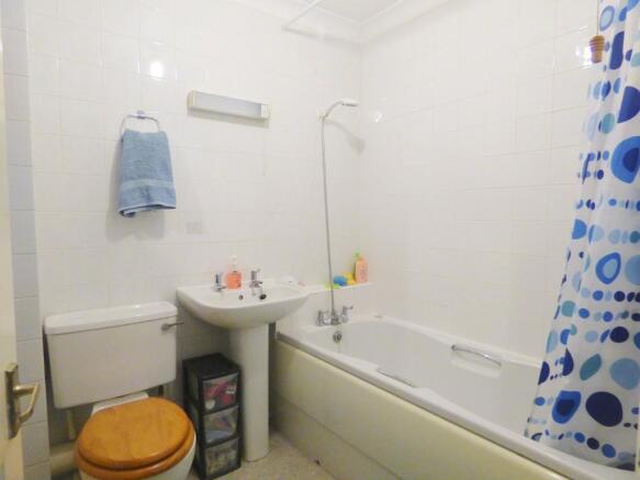 Photo 10