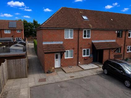 Shelton Avenue, Toddington, Bedfordshire, LU5