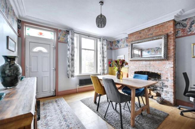 Dining Room_1.jpeg