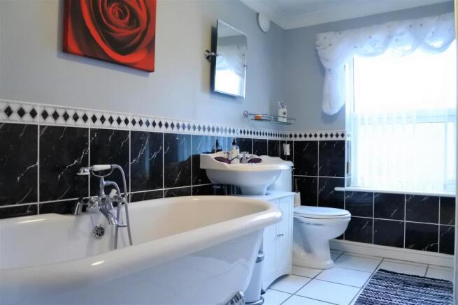 4PC BATHROOM