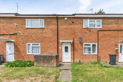 Pattiswick Square, Basildon, Essex, SS14