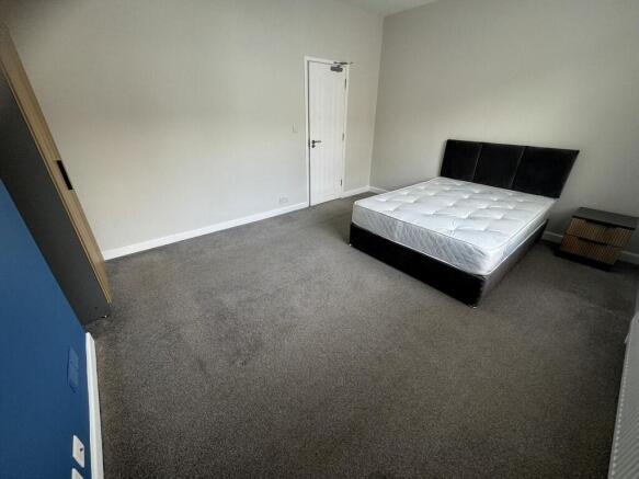 Bedroom 5 @ £825pcm