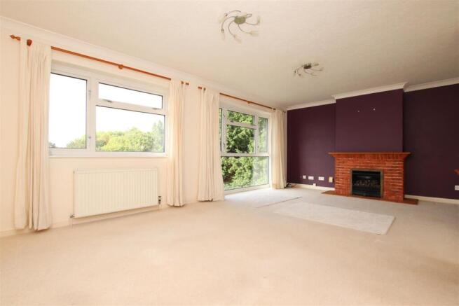 Living Room.JPG