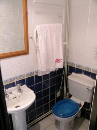 Photo 10
