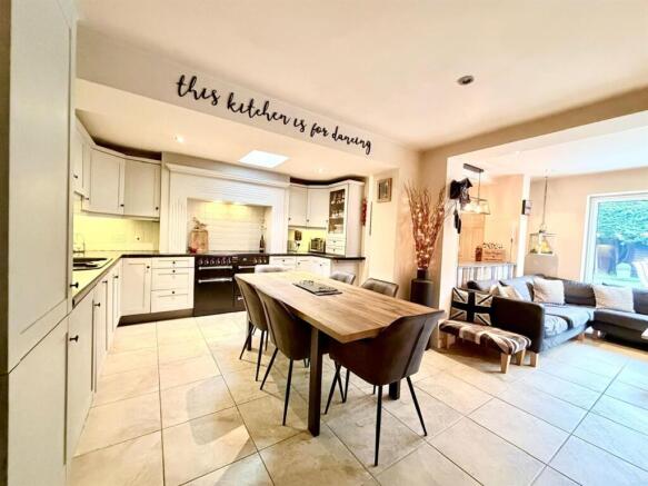 WhatsApp Image 2026-01-23 at 12.19.21 (1).jpeg