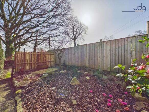 Spacious Garden with Seating Area
