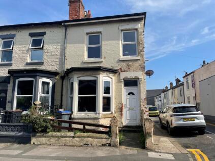 37 Peter Street, Blackpool, Lancashire FY1 3LU