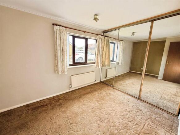 2 bed Bungalow for sale Image 8