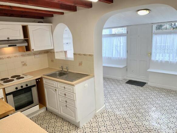2 bed Cottage for sale Image 8