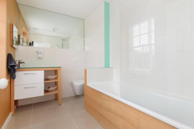Ensuite bathroom