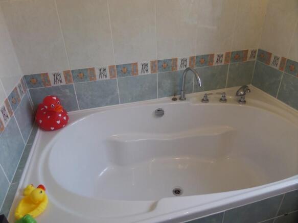 Re-Fitted Bath Tub