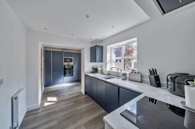 1301247-14-683890e8427f6