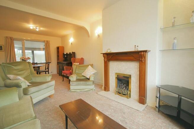 3 bed Bungalow for sale Image 6