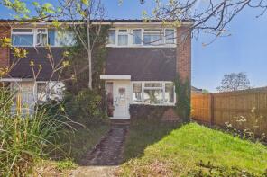 14, Calder Court, Slough SL3 7HY