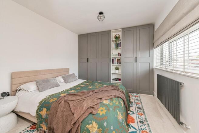 4 bed Semi-Detached for sale Image 7