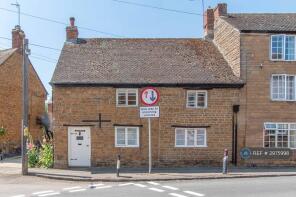 Corner Cottage, Chapel Square, Banbury OX15 0SQ