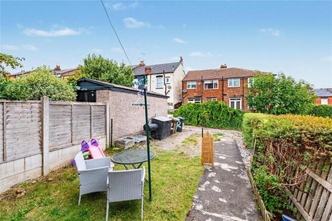 2 bed Terraced for sale Image 9