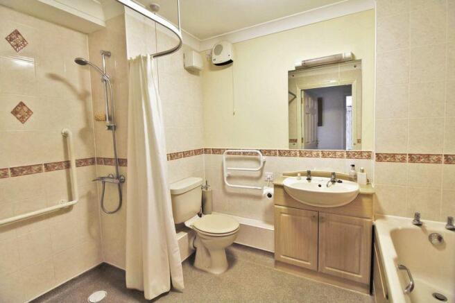 Photo 11