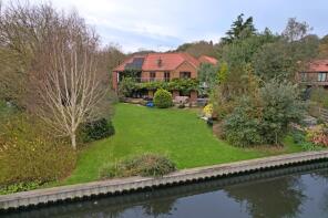 16 Four Seasons, Thorpe Hall Close, Norwich NR7 0TH
