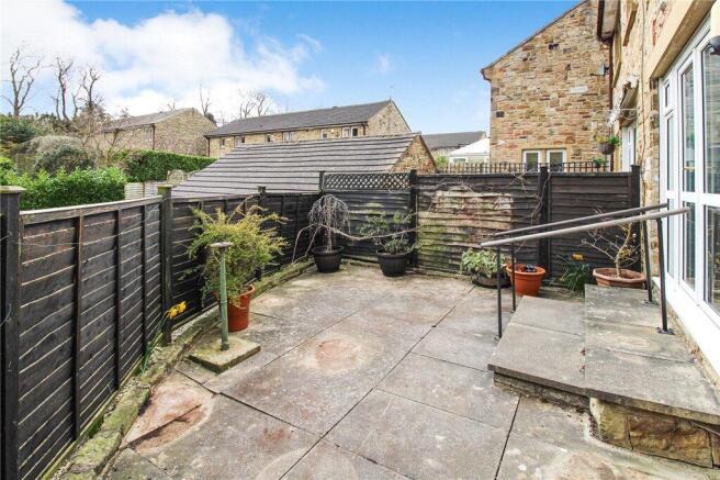 3 bed Semi-Detached for sale Image 6