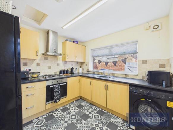 4 bed Terraced for sale Image 7