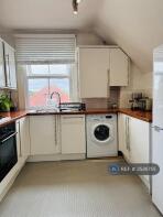 Flat 1, 345, Ewell Road, Surbiton KT6 7BZ