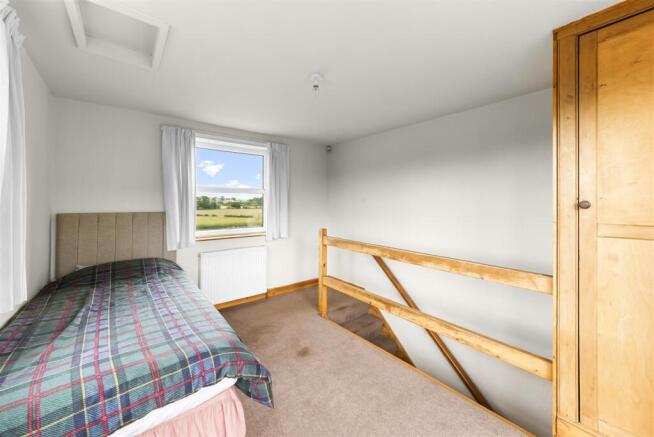 2 bed Semi-Detached for sale Image 11