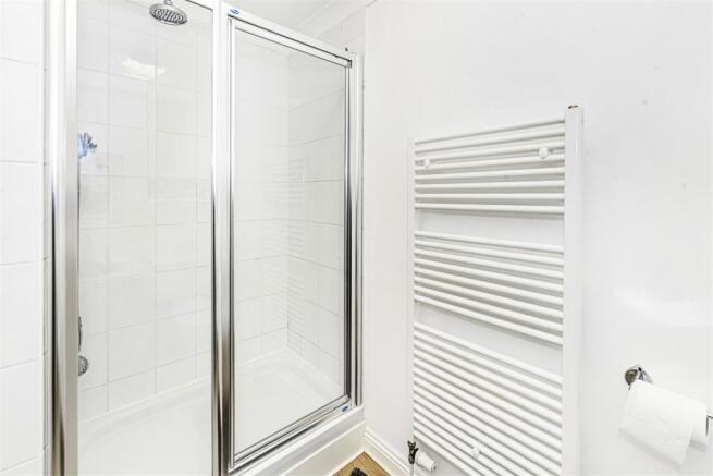 HO Ensuite.jpg
