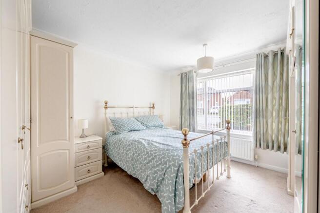 2 bed Semi-Detached Bungalow for sale Image 7