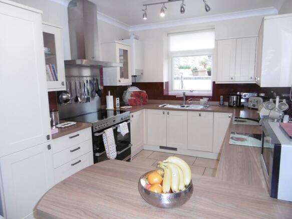 Kitchen / Breakfast Room