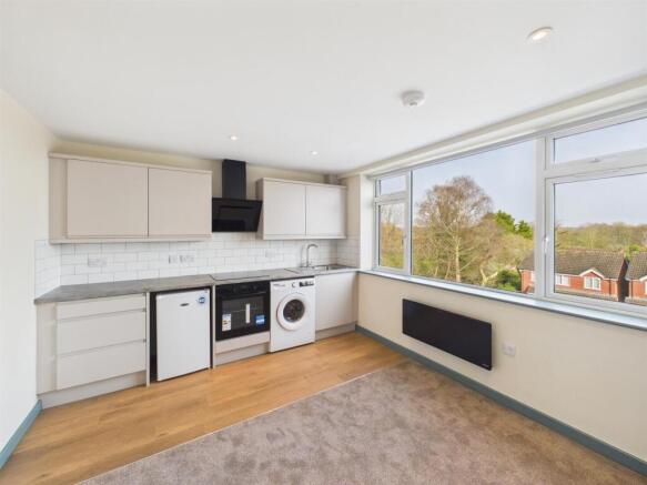 Living Room/Kitchen