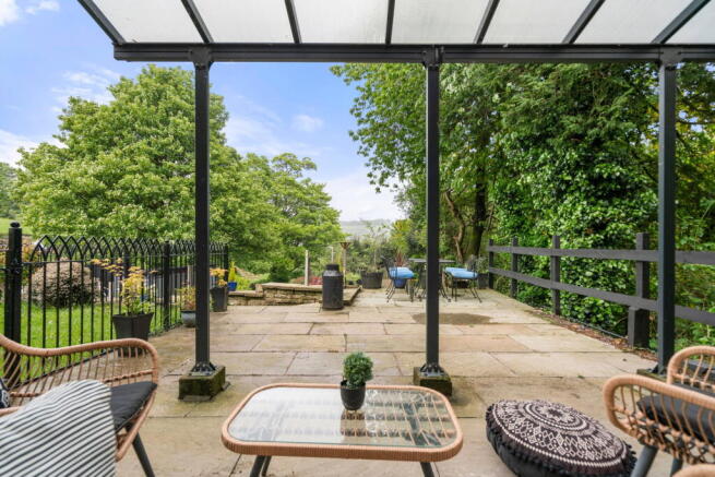 4 bed Terraced for sale Image 4