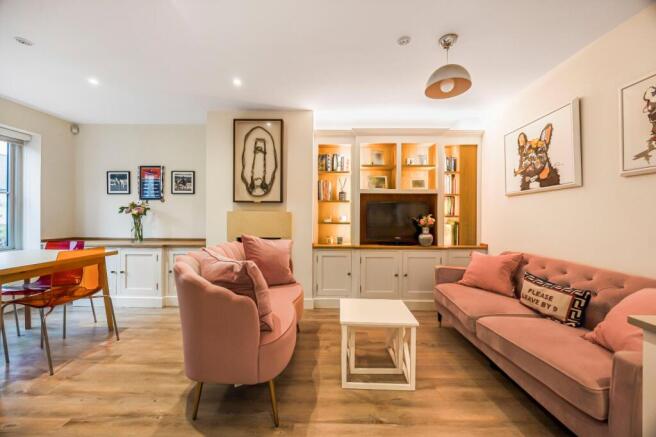 Loveday Mews, Cirencester, GL7 photo 2