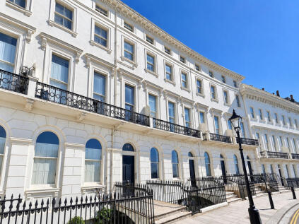 Adelaide Crescent, Hove