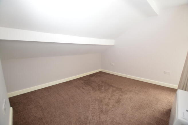 2 bed Apartment to rent Image 8
