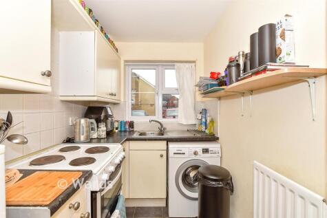 The Shires, Paddock Wood, Tonbridge, Kent