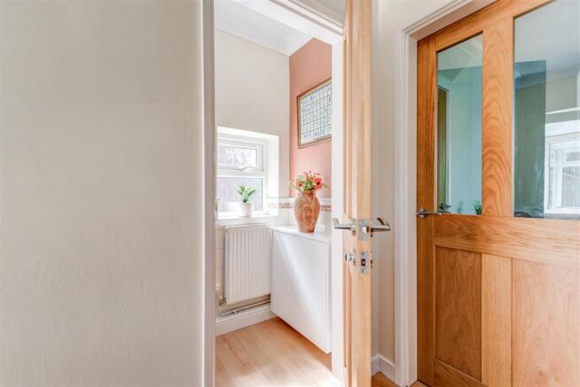 3 bed Semi-Detached for sale Image 11