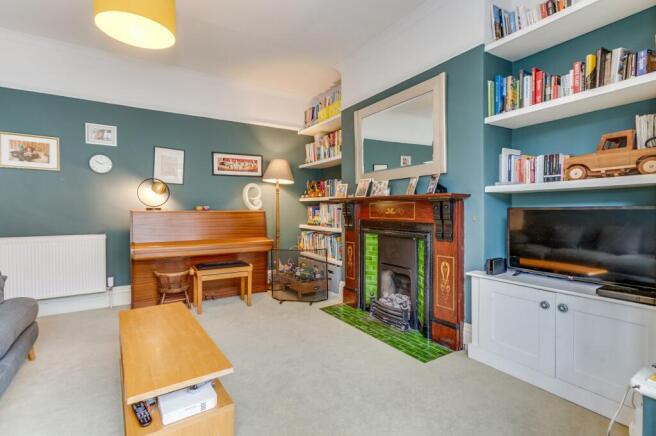 5 bed Terraced for sale Image 11