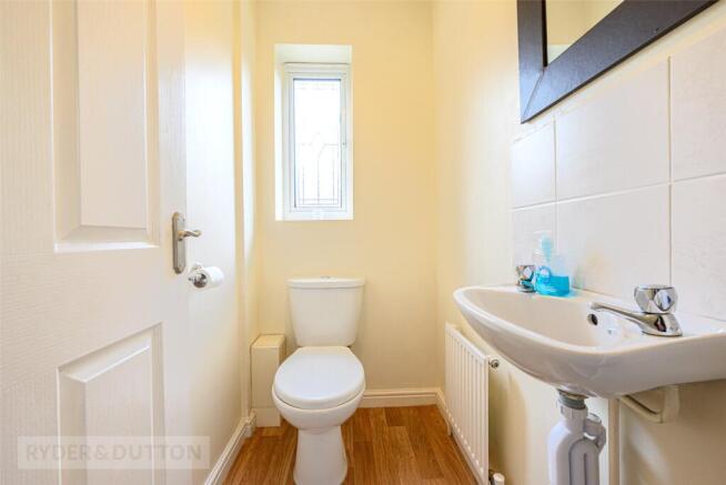 3 bed Detached for sale Image 12