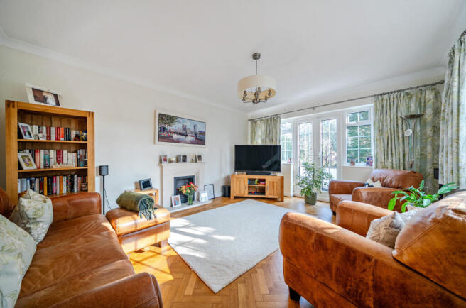 1411098-16-69a8ae...