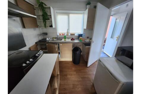 Laurie Close, Nottingham, NG7
