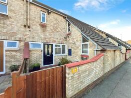 92, Moretons, Pitsea SS13 3LR