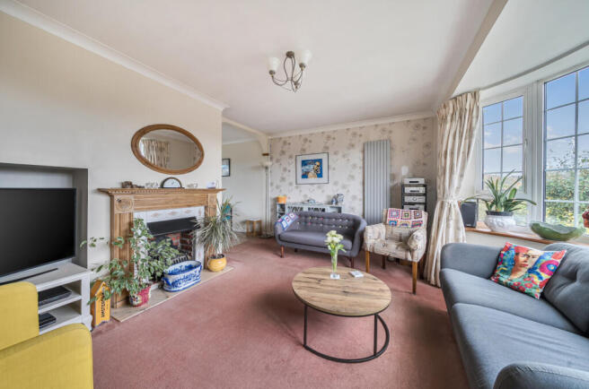 1376847-17-690b59...