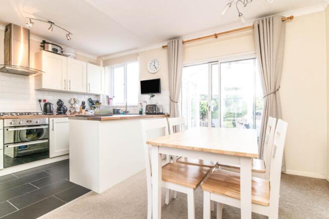 Kitchen/dining room