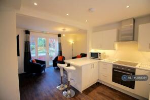 1, The Copse, Eastleigh SO53 2HW