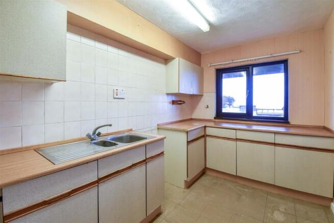 Kitchen / Breakfast