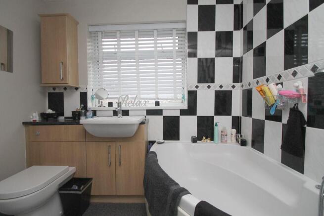 bath2.jpg